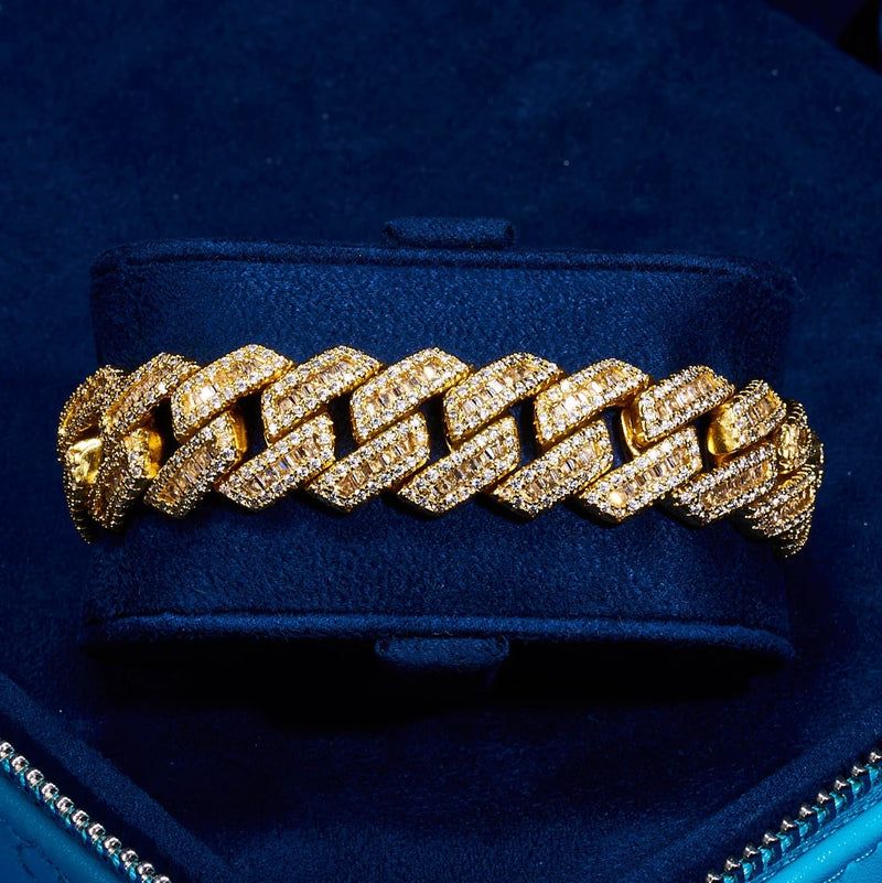 17mm BAGUETTE PRONG LINK BRACELET - GOLD