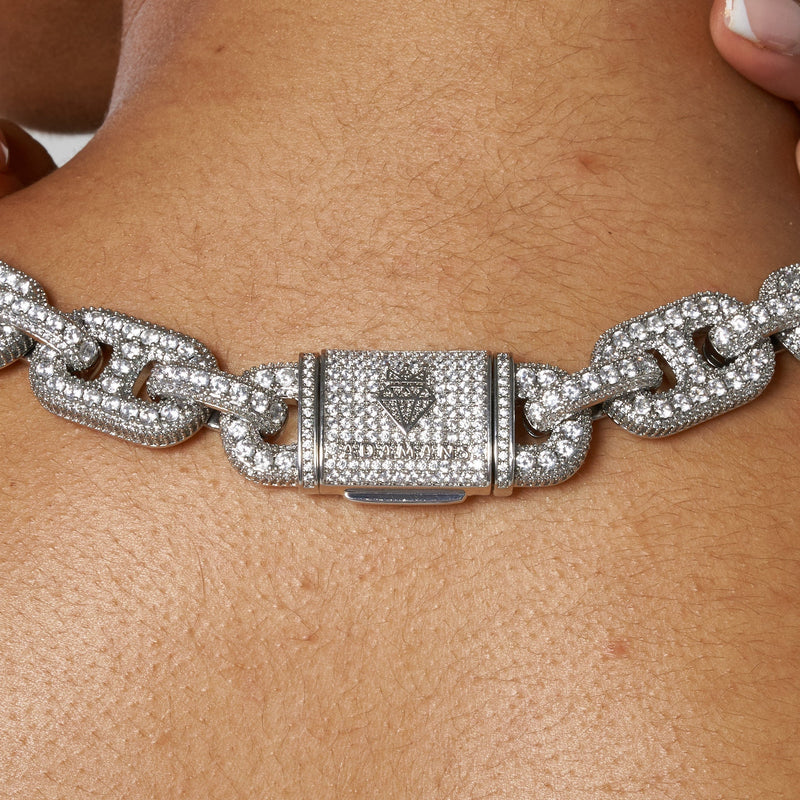 Close-up of 17mm G-Link Diamond Chain in white gold with hand-set diamonds and PVD vacuum plating.