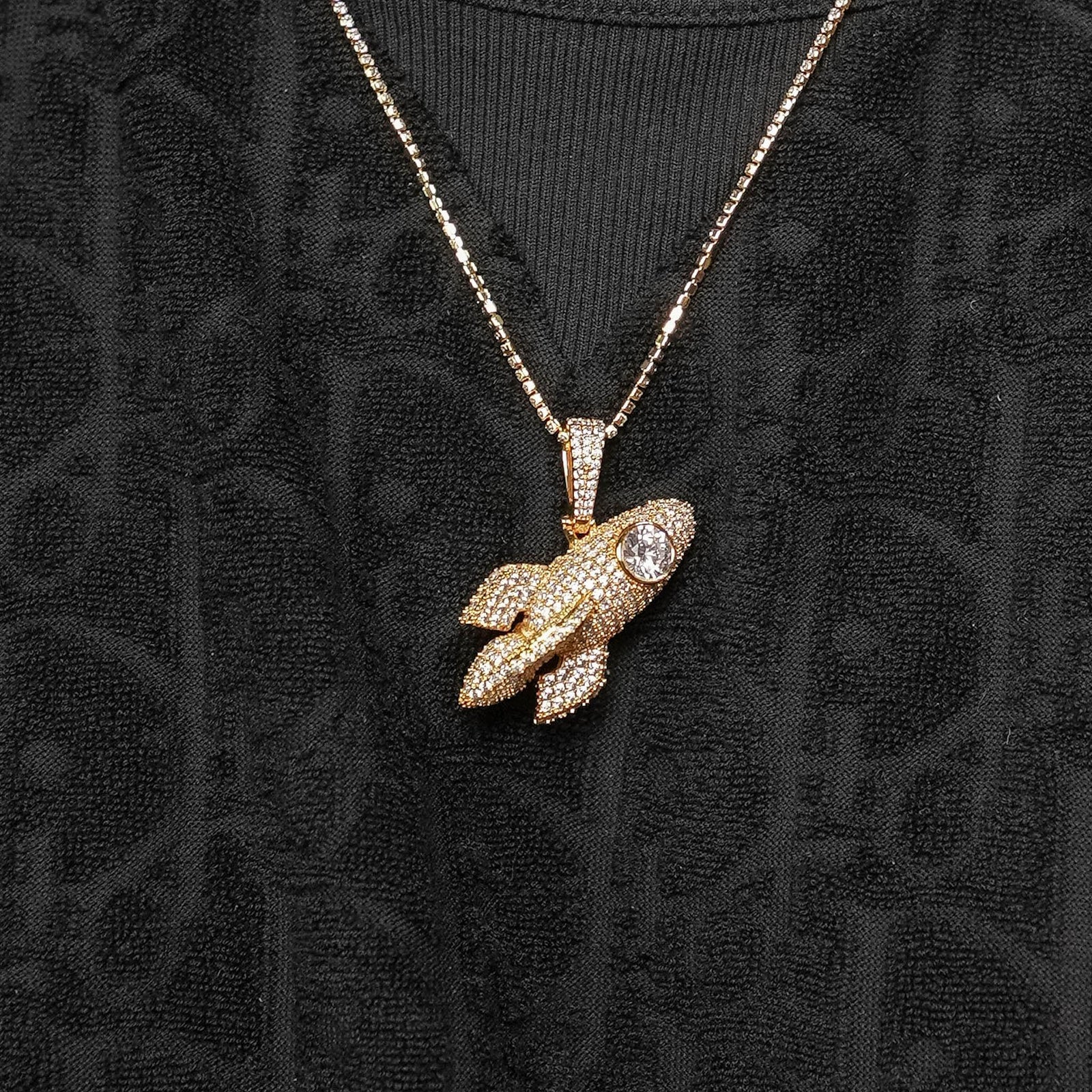 iced-rocket-pendant-gold-